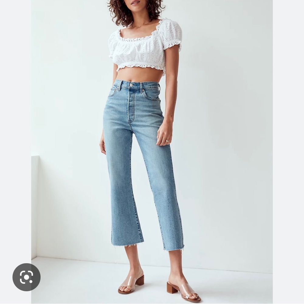 Levi’s Premium Ribcage Crop Flare jeans W25